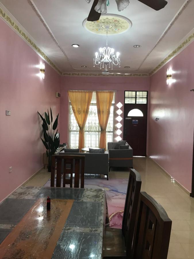 Cozy Homestay Che Yang Куала Теренгану Екстериор снимка