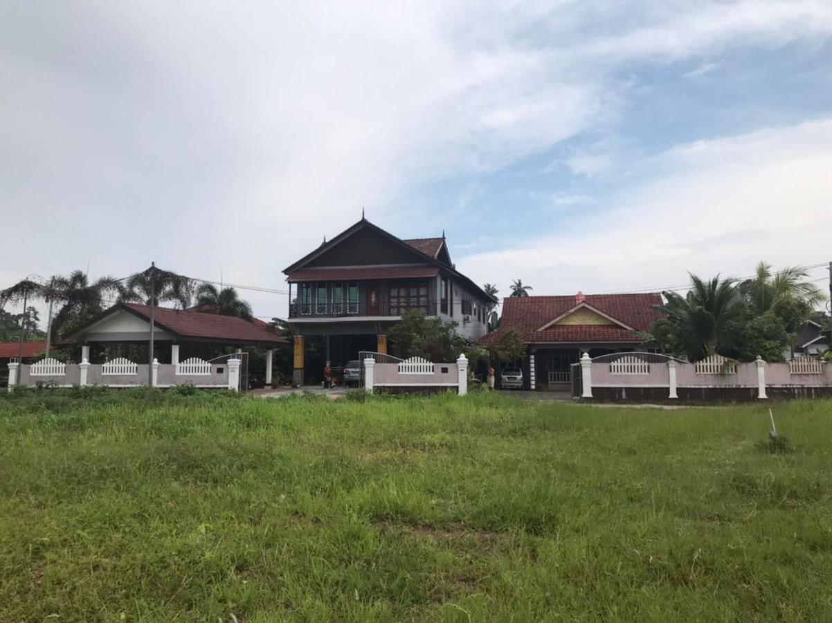 Cozy Homestay Che Yang Куала Теренгану Екстериор снимка