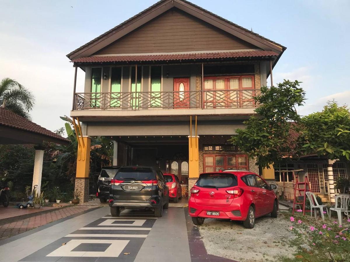 Cozy Homestay Che Yang Куала Теренгану Екстериор снимка